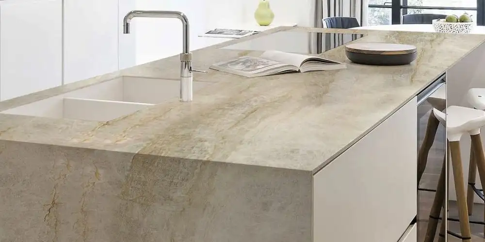 Taj-Mahal-Quartzite-Vízesés-munkalapok-az USA-villákban