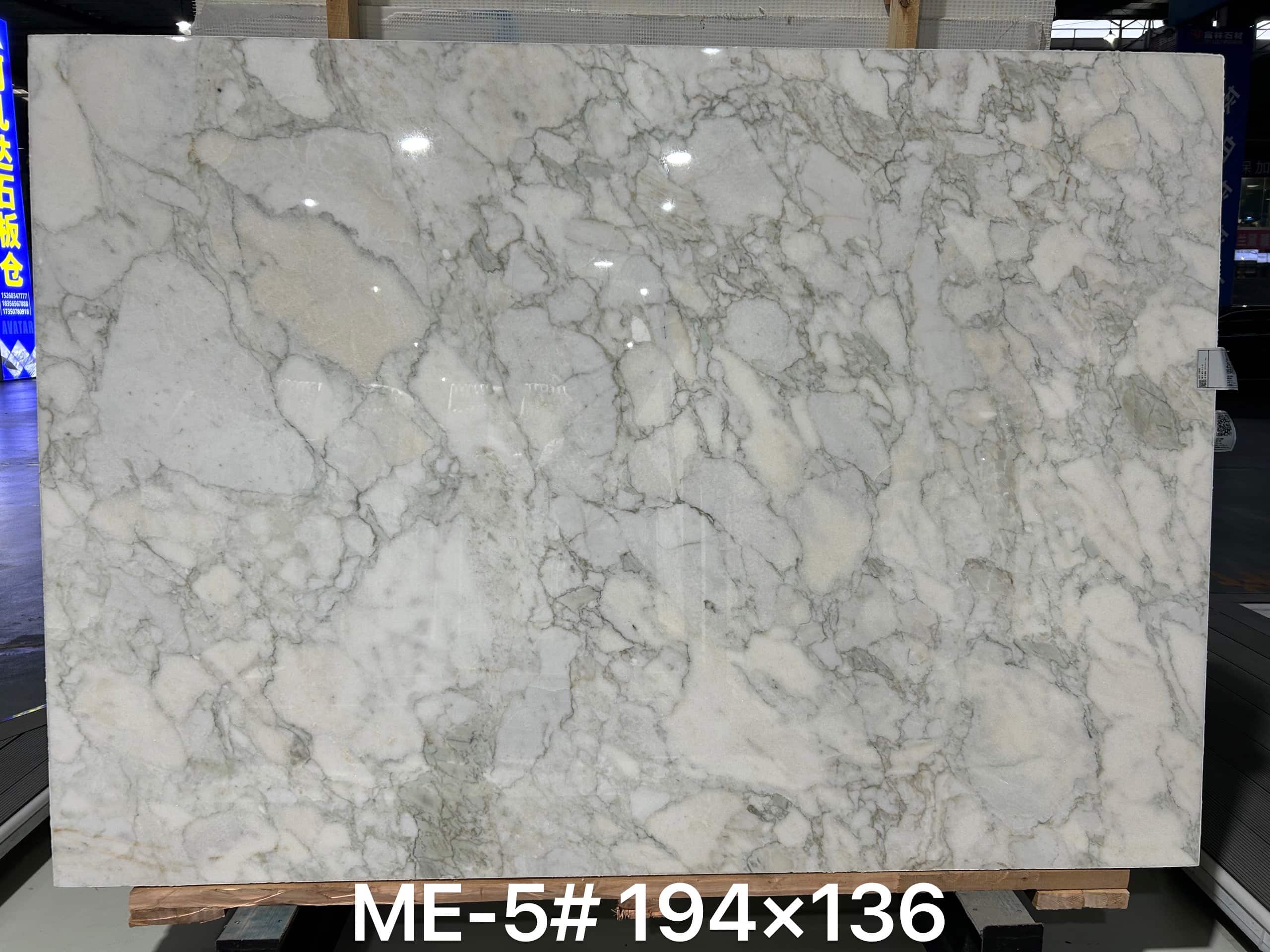 ブルガリ グリーン ラグジュアリー ストーン