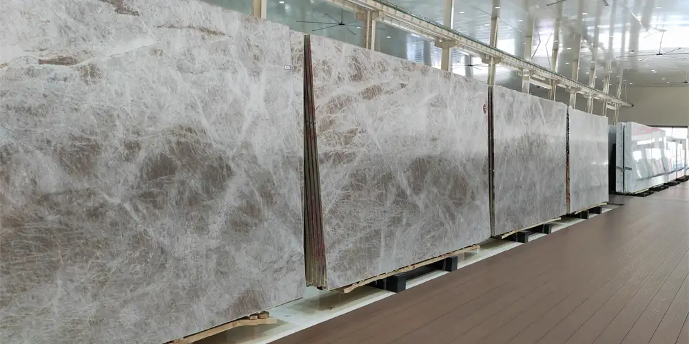 Chinese-Best-20mm-Taj-Mahal-Quartzite-Slabs-Warehouses-in-Shuitou-City-Esta-Stone