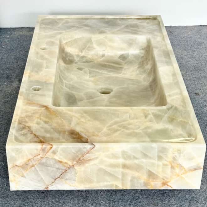 Polished Crystal Vein Onyx Slab Polished Crystal Vein Onyx Slab