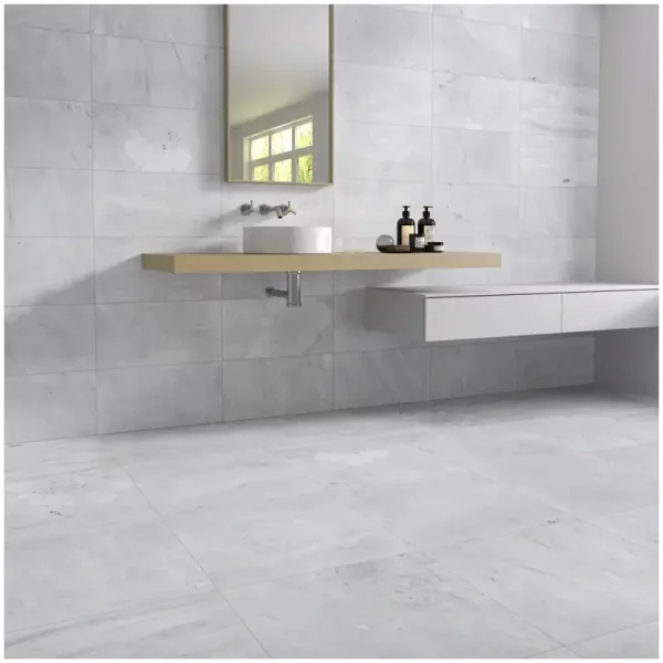 Carrara-Marble-Shower-Walls-Vein-Direction-Niches-Warm-Light-and-Wet-Zone-Approval