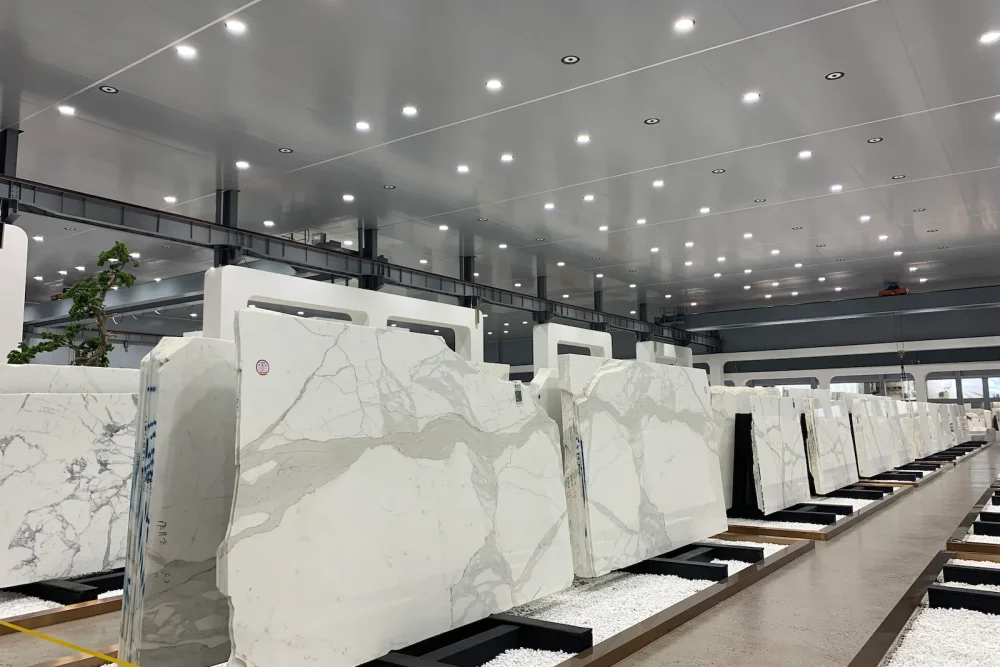 Luxury White Marble Slabs Inventory in China