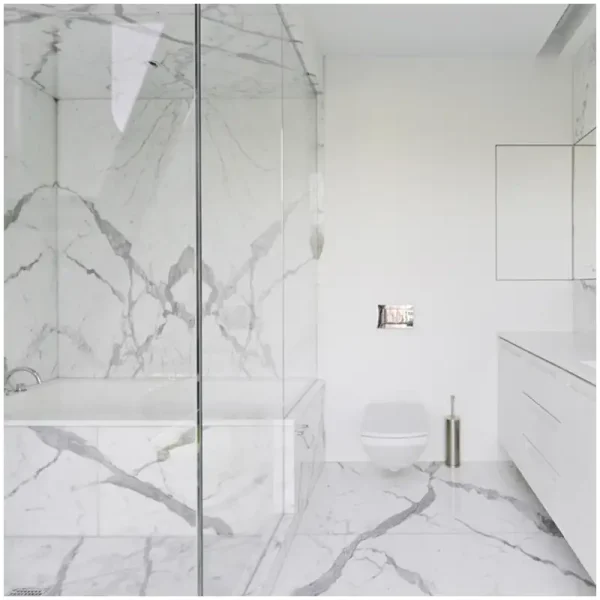 White-Marble-Quartzite-or-Sintered-Stone-For-Bright-Bathroom